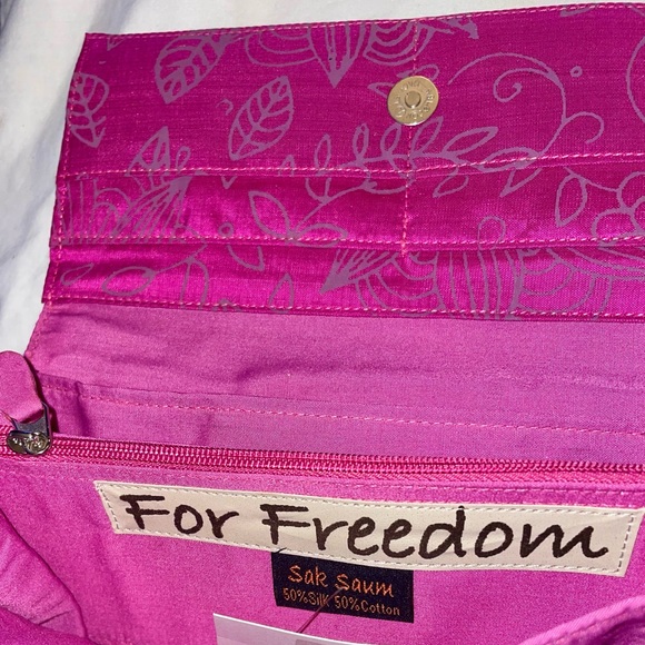 Silk Organza Sak Saum For Abi Ferrin For Freedom Credit Card Coin Wallet New - Picture 6 of 9